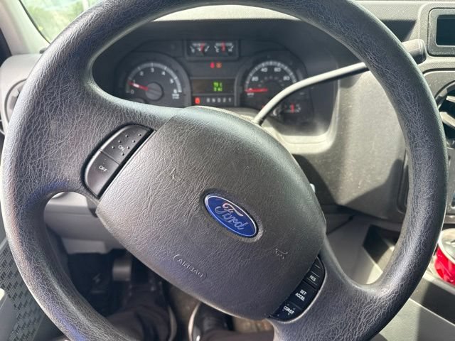 Used 2011 Ford E-350 and Econoline 350 XLT RWD image 22