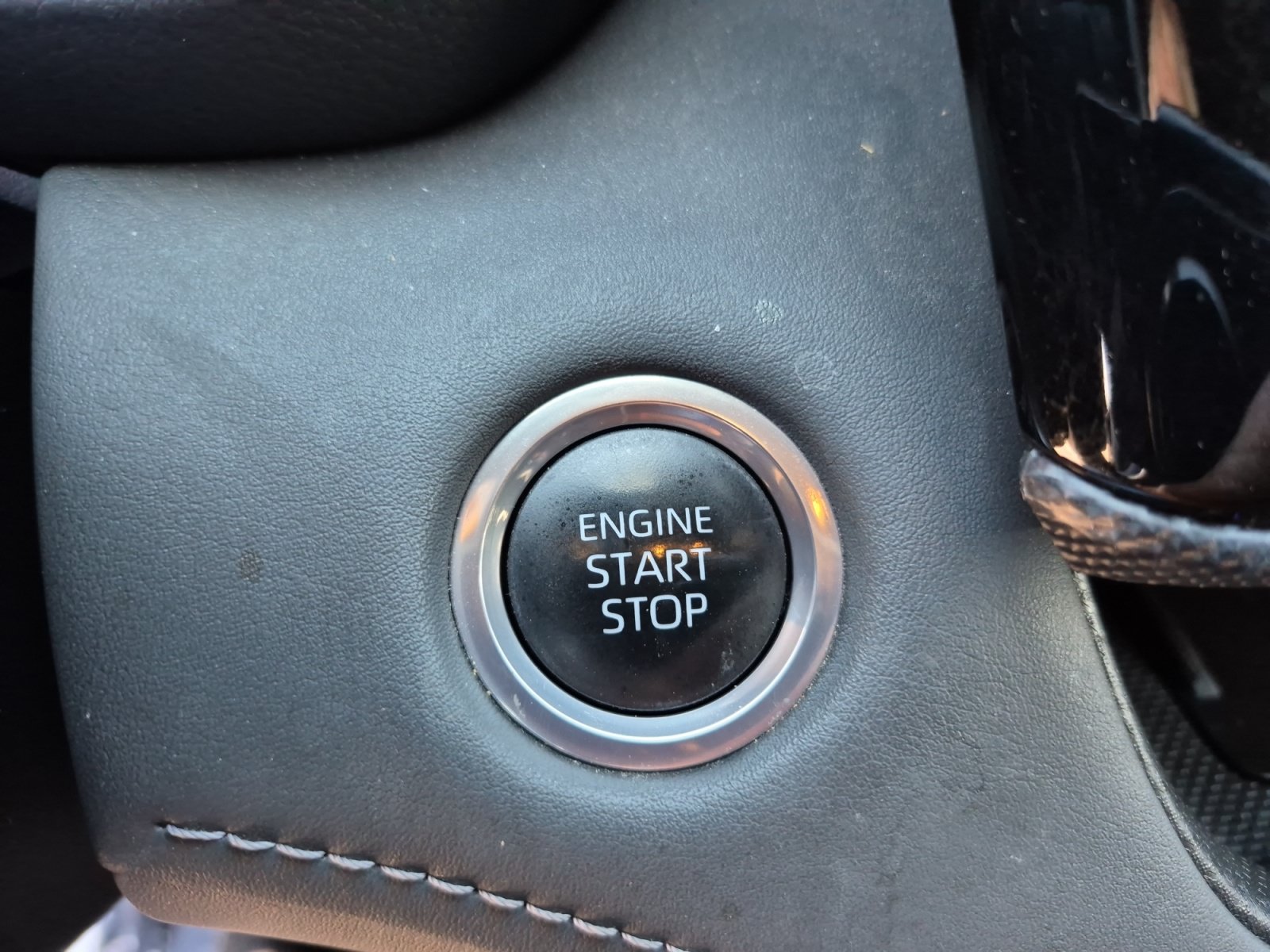 Used 2024 Toyota Highlander XSE AWD/4WD image 34