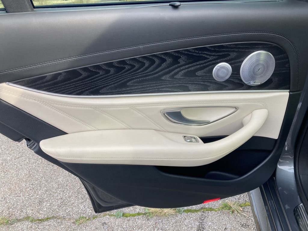 Used 2019 Mercedes-Benz E 63 AMG S image 13