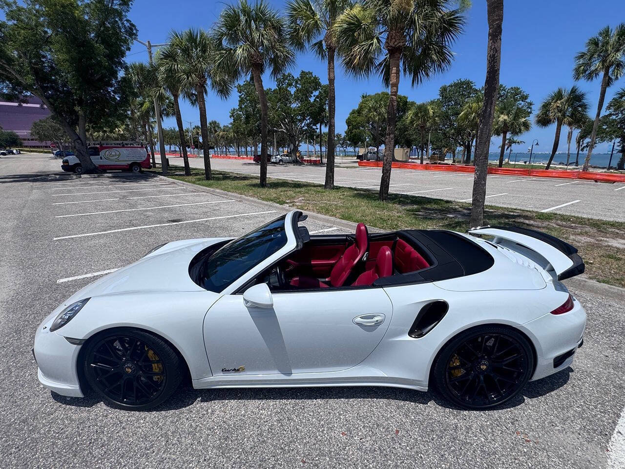 Used 2015 Porsche 911 Turbo S AWD/4WD image 15