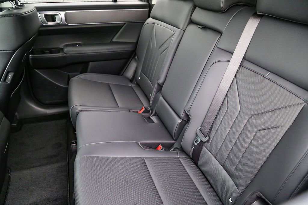 Used 2026 Hyundai Santa Fe SEL AWD/4WD image 18