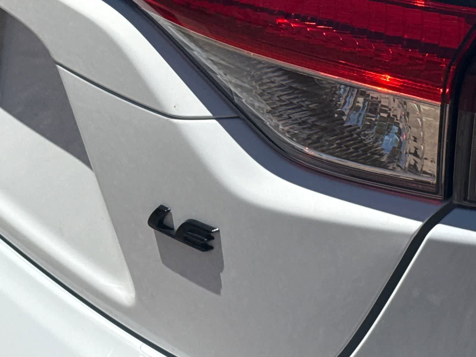 Used 2025 Toyota Corolla LE FWD image 9