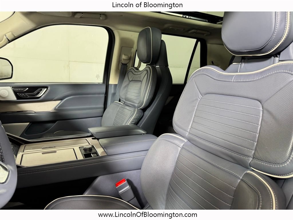 Certified 2023 Lincoln Navigator L Black Label AWD/4WD image 21