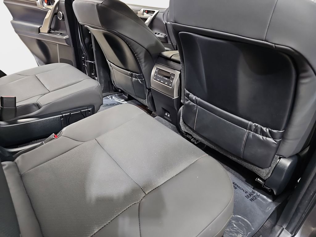 Used 2023 Lexus GX 460 Premium AWD/4WD image 13