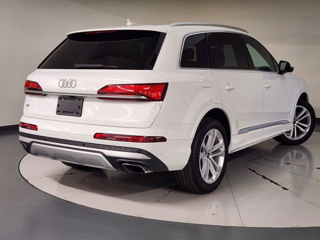 Used 2025 Audi Q7 3.0T Premium Plus image 2
