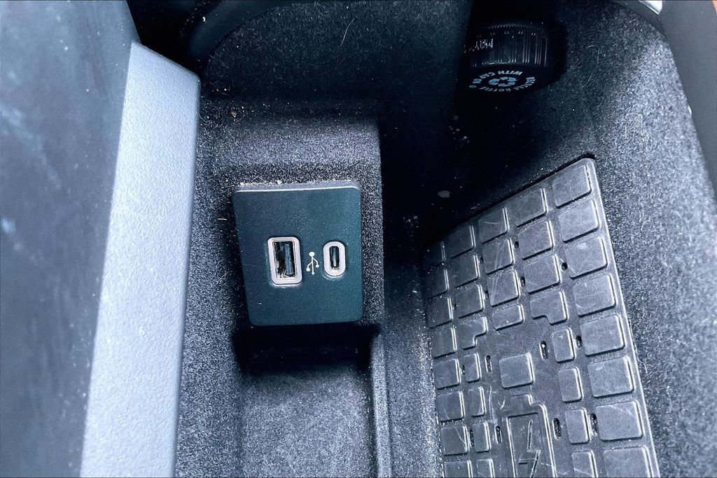 Used 2023 Lincoln Navigator Reserve image 32