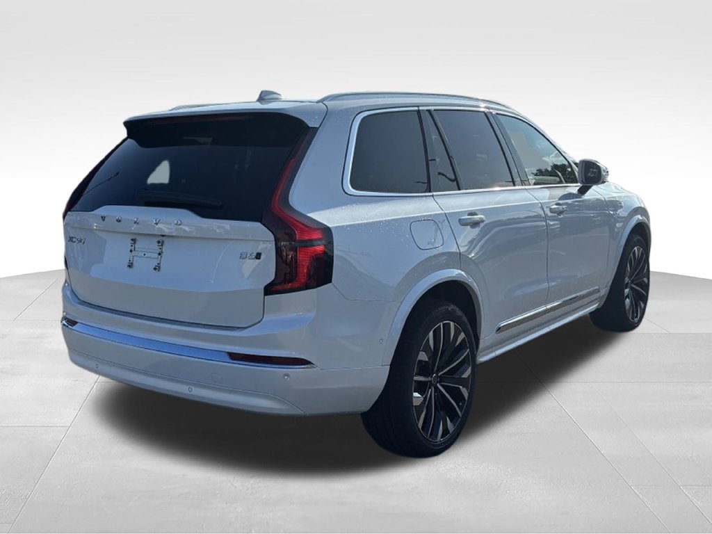 New 2027 Volvo XC90 B6 Plus AWD/4WD image 6