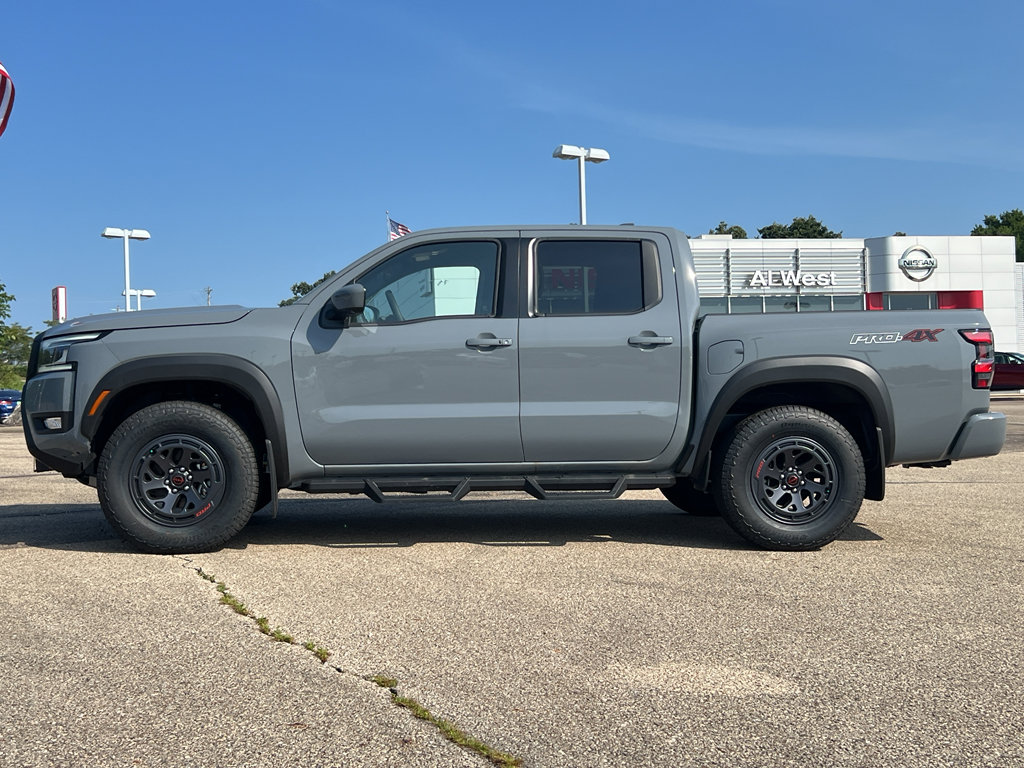 New 2025 Nissan Frontier PRO-4X w/ Pro Convenience Package image 5