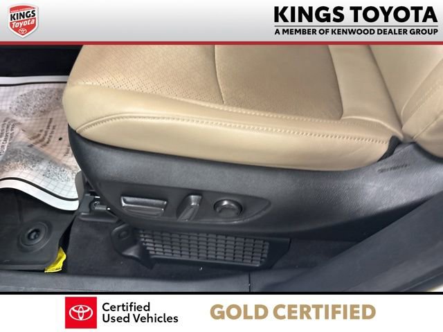 Certified 2023 Toyota Sienna Limited AWD/4WD image 19