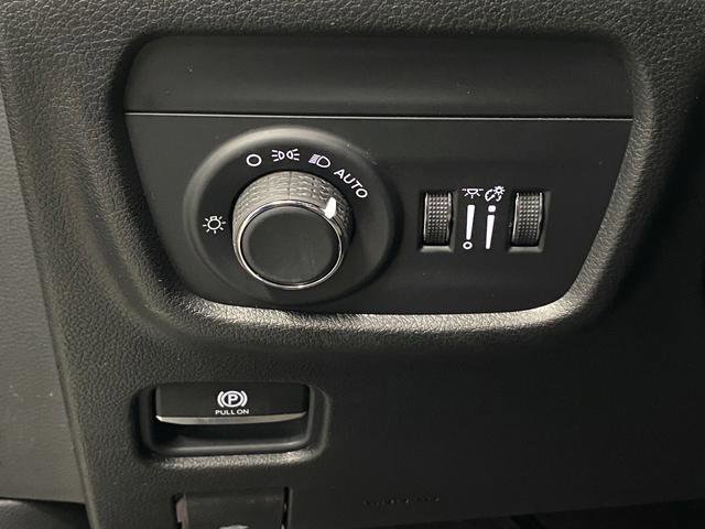 New 2026 Jeep Grand Cherokee 4WD image 26