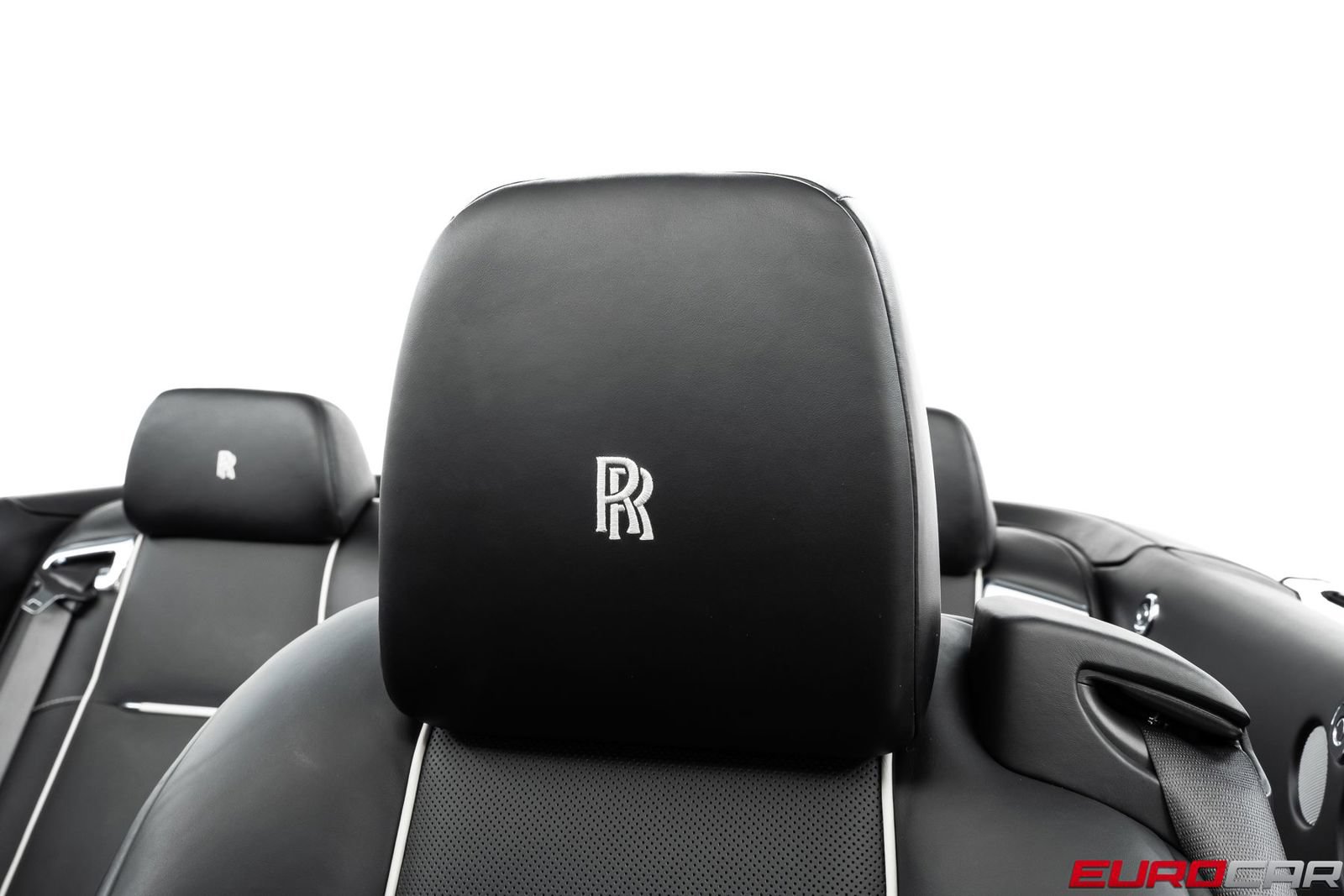 Used 2018 Rolls-Royce Dawn RWD image 42