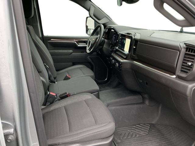 Used 2026 Chevrolet Silverado 3500 LT AWD/4WD image 15
