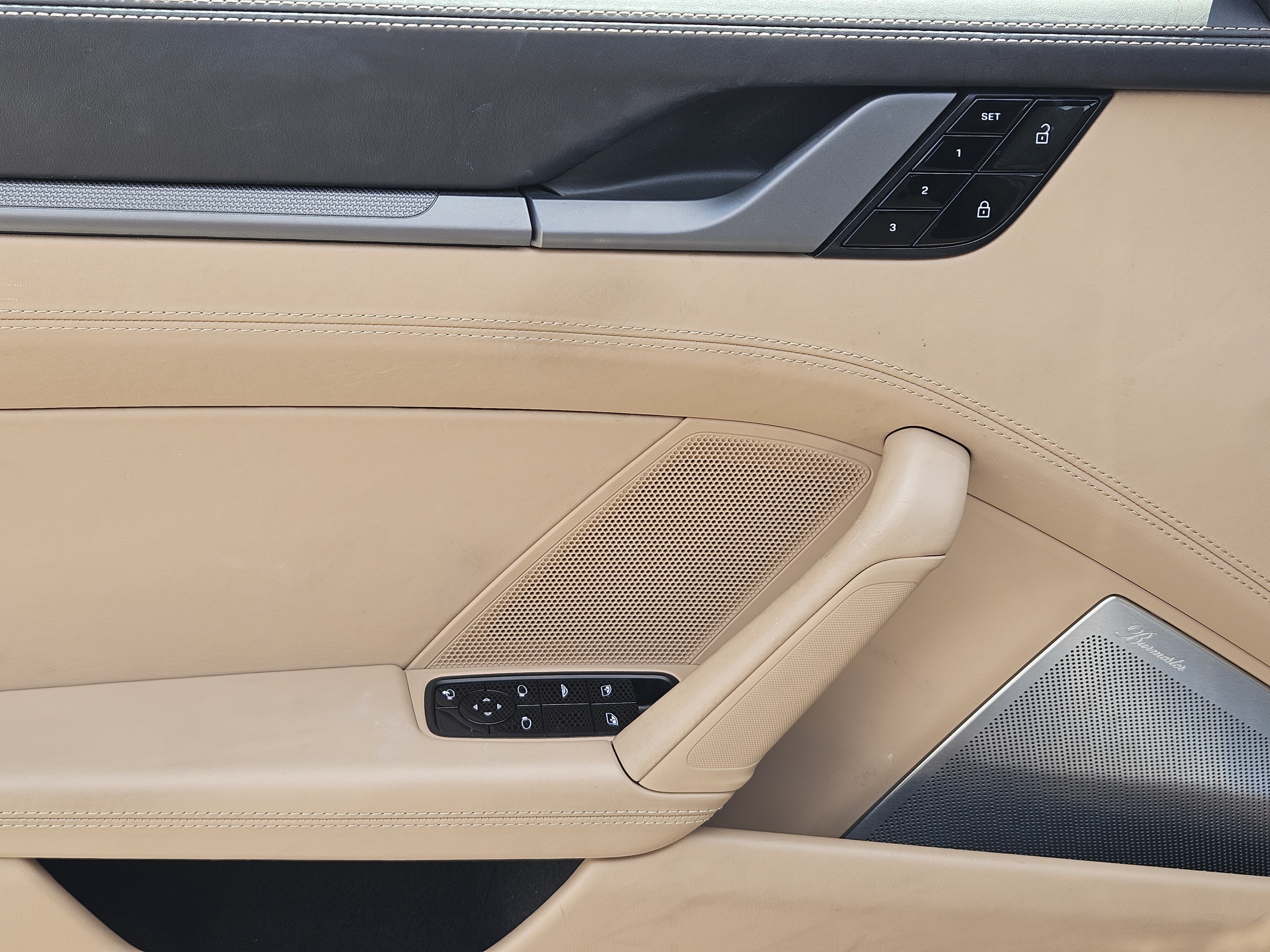 Certified 2020 Porsche 911 Carrera 4S AWD/4WD image 23