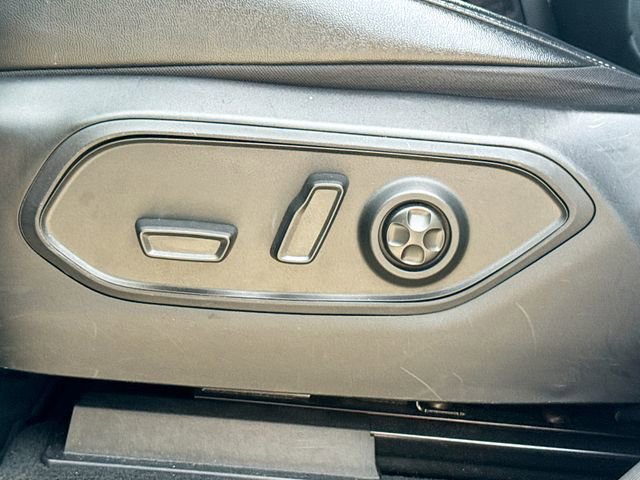 Used 2024 Jeep Grand Cherokee Altitude RWD image 23