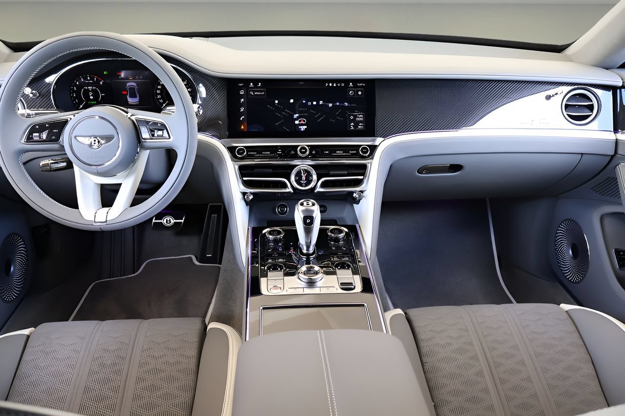 New 2026 Bentley Flying Spur Plug-In Hybrid AWD/4WD image 4