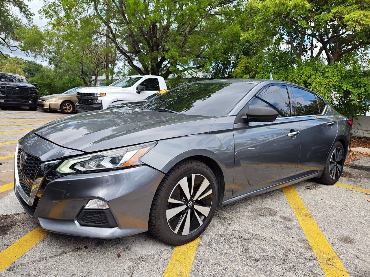 Used 2019 Nissan Altima 2.5 SL FWD image 1