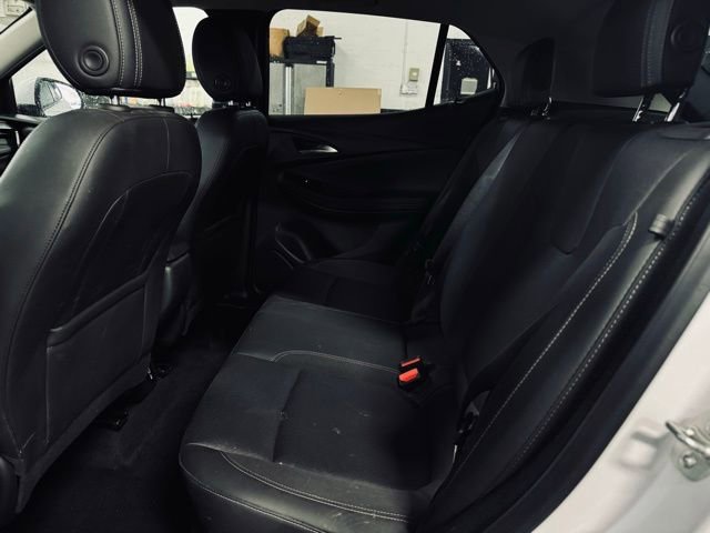 Used 2024 Buick Encore GX Preferred image 17
