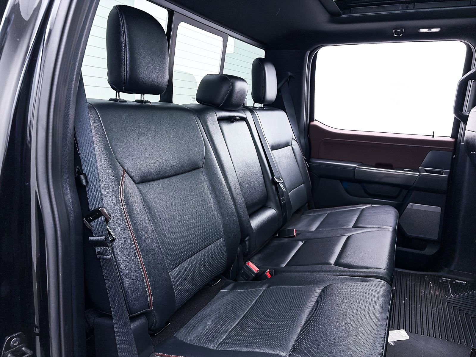 Used 2023 Ford F150 Lariat w/ Equipment Group 502A High AWD/4WD image 41