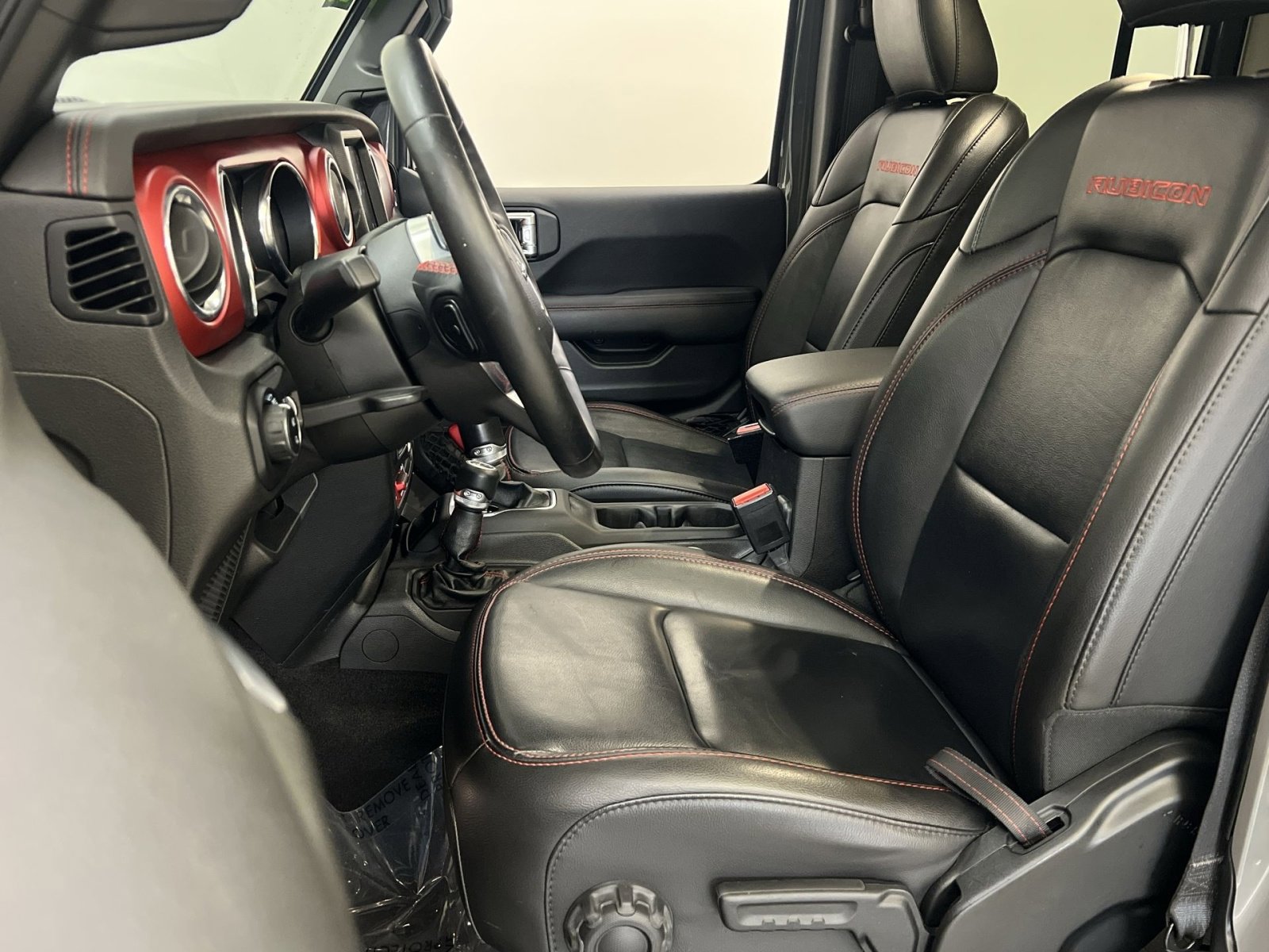 Used 2021 Jeep Gladiator Rubicon image 11