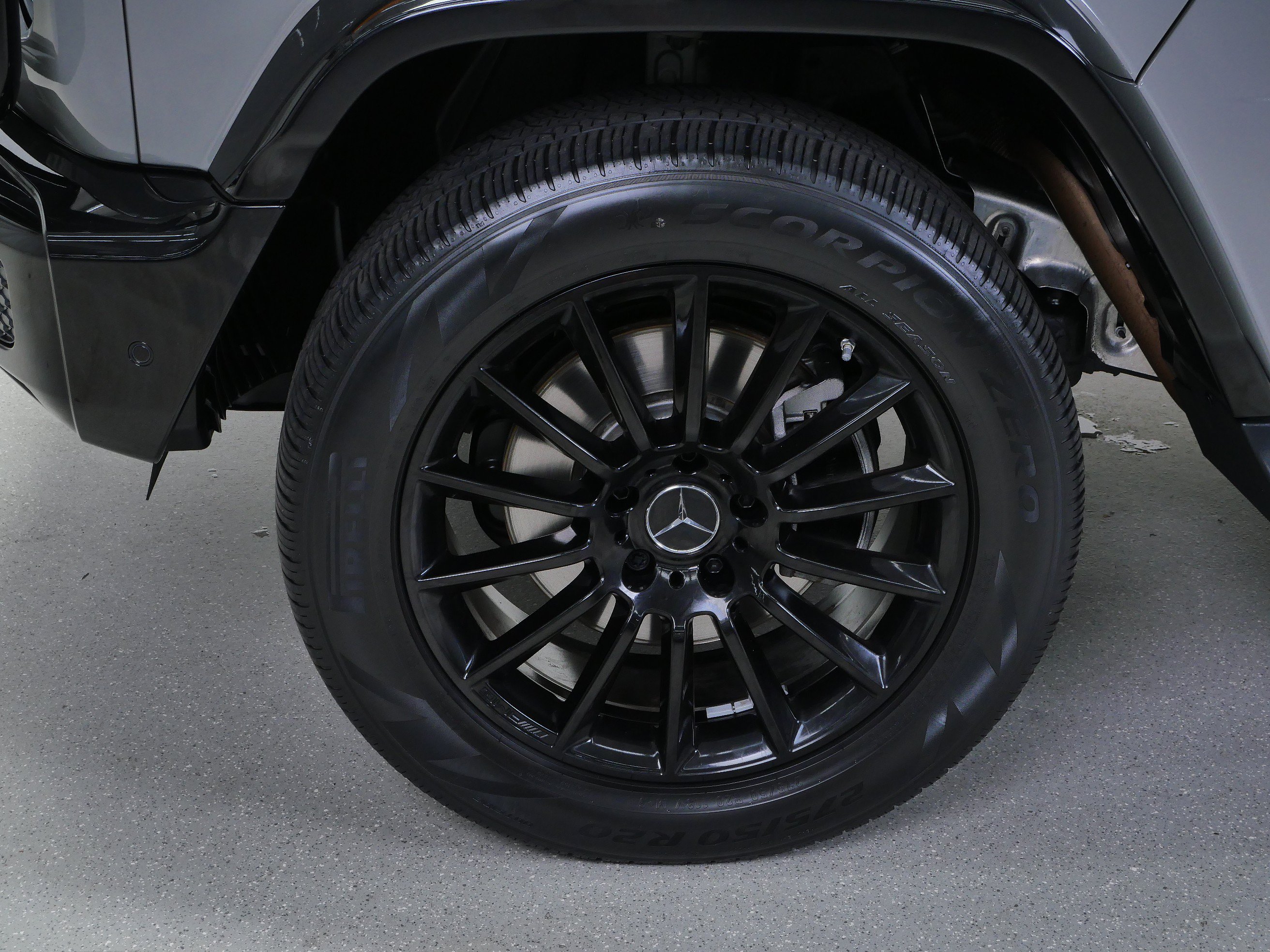Used 2021 Mercedes-Benz G 550 image 16