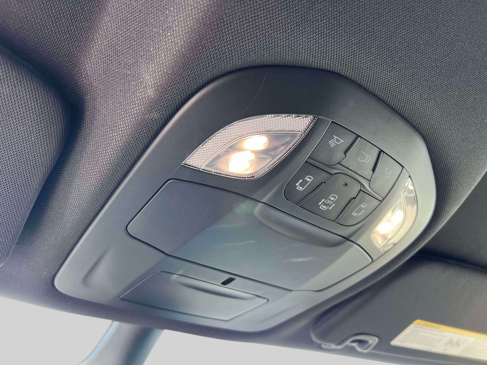 Used 2026 Chrysler Pacifica Select FWD image 29