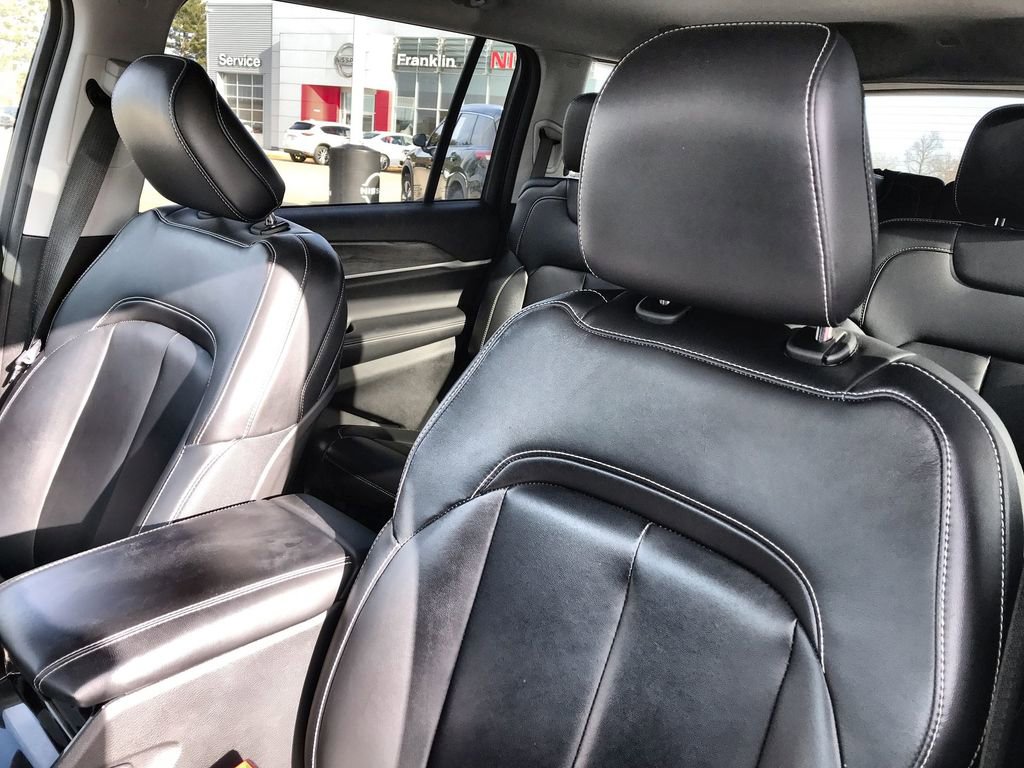 Used 2021 Jeep Grand Cherokee L Limited image 11