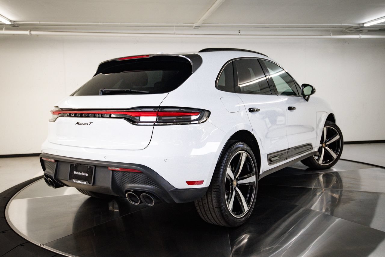 Certified 2023 Porsche Macan Turbo AWD/4WD image 7