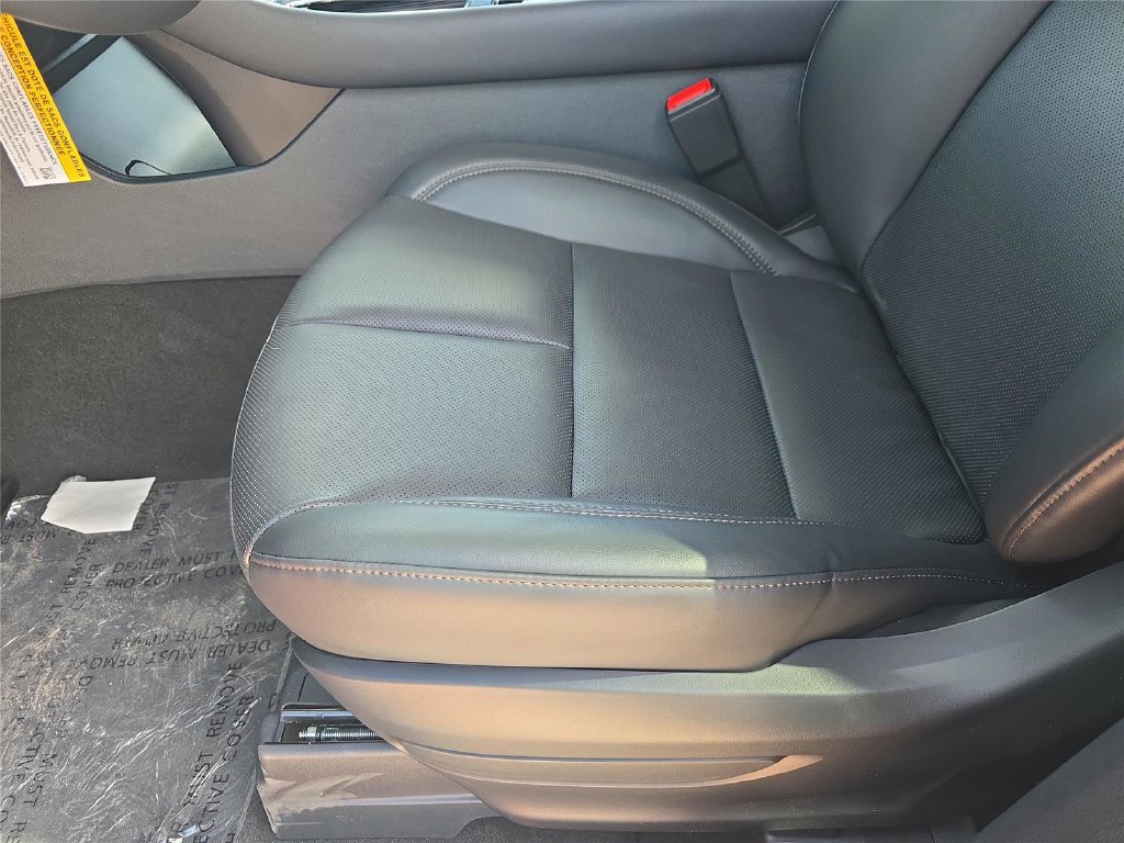 New 2026 Lincoln Aviator 2WD w/ Jet Appearance Package image 15