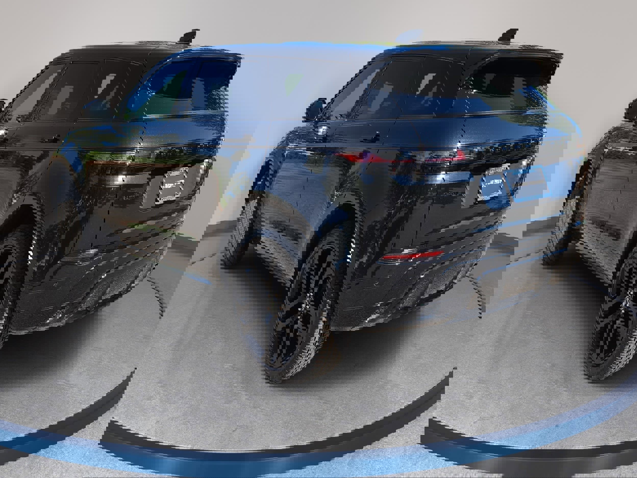 Certified 2026 Land Rover Range Rover Evoque Dynamic SE image 7