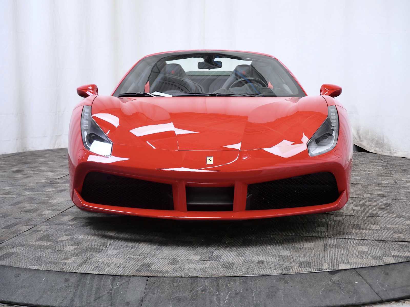 Certified 2019 Ferrari 488 Spider RWD image 11