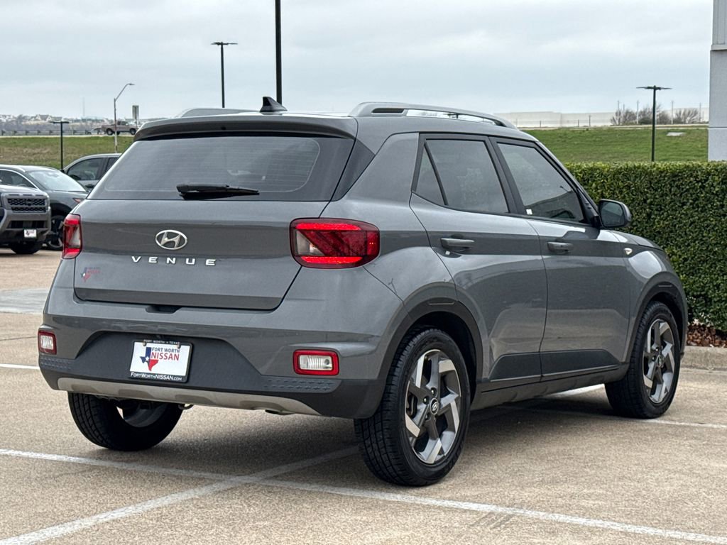 Used 2020 Hyundai Venue SEL w/ Convenience + Premium Package image 9