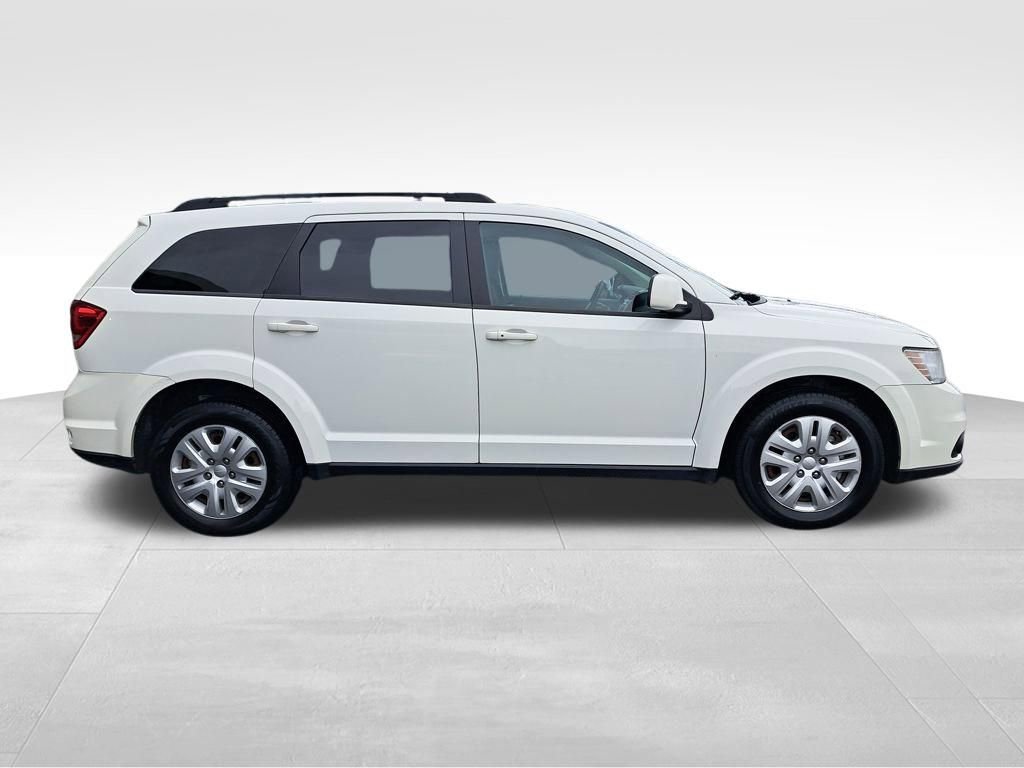 Used 2019 Dodge Journey SE image 7