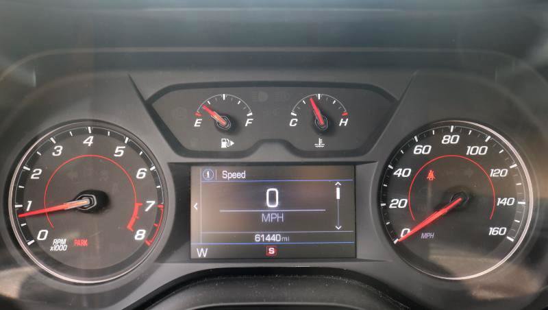 Used 2020 Chevrolet Camaro LS RWD image 11
