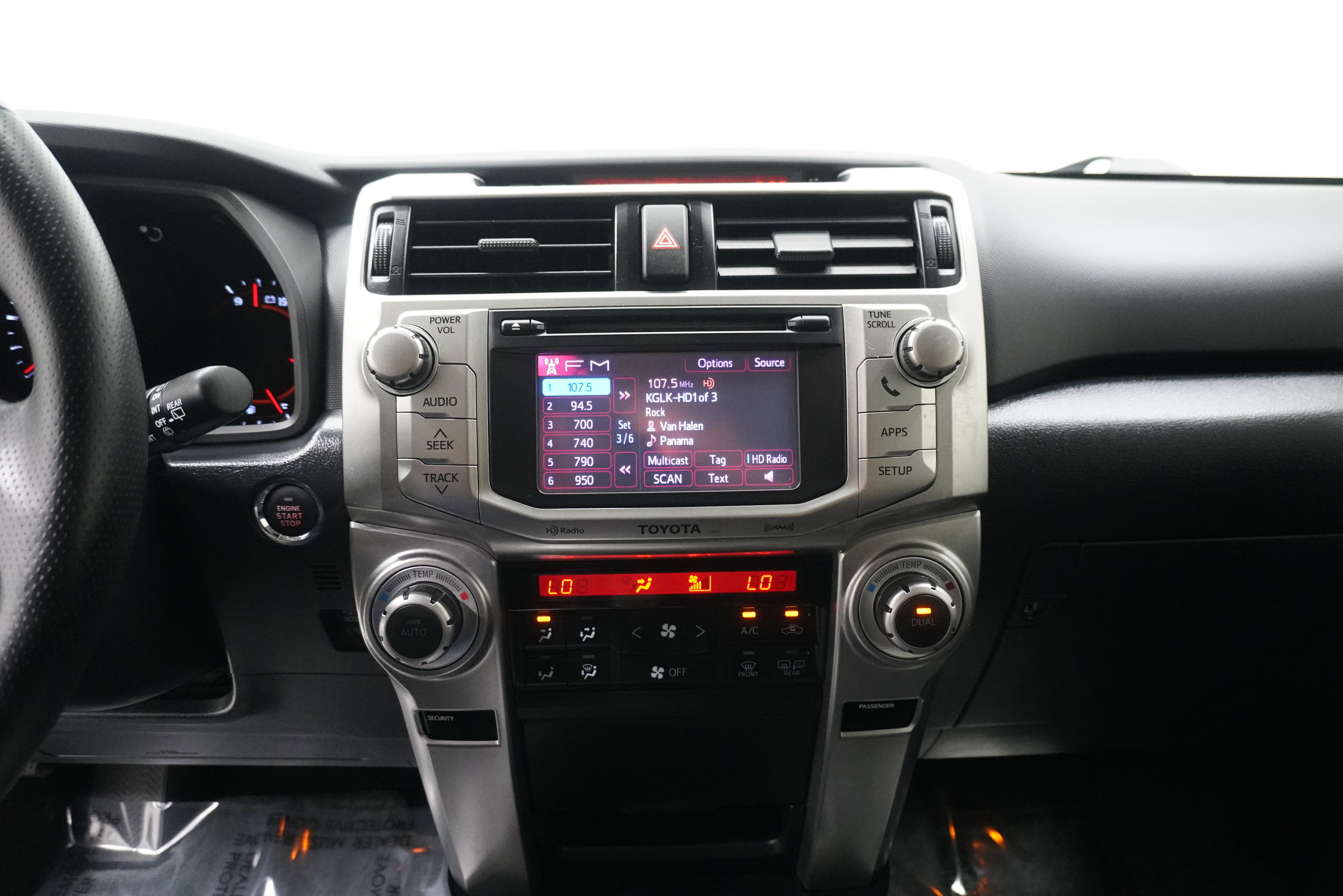 Used 2013 Toyota 4Runner Limited image 19