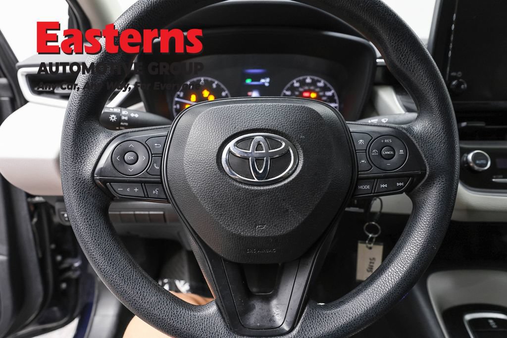 Used 2024 Toyota Corolla LE FWD image 10