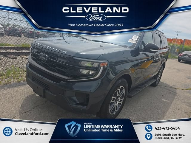 Used 2025 Ford Expedition Active