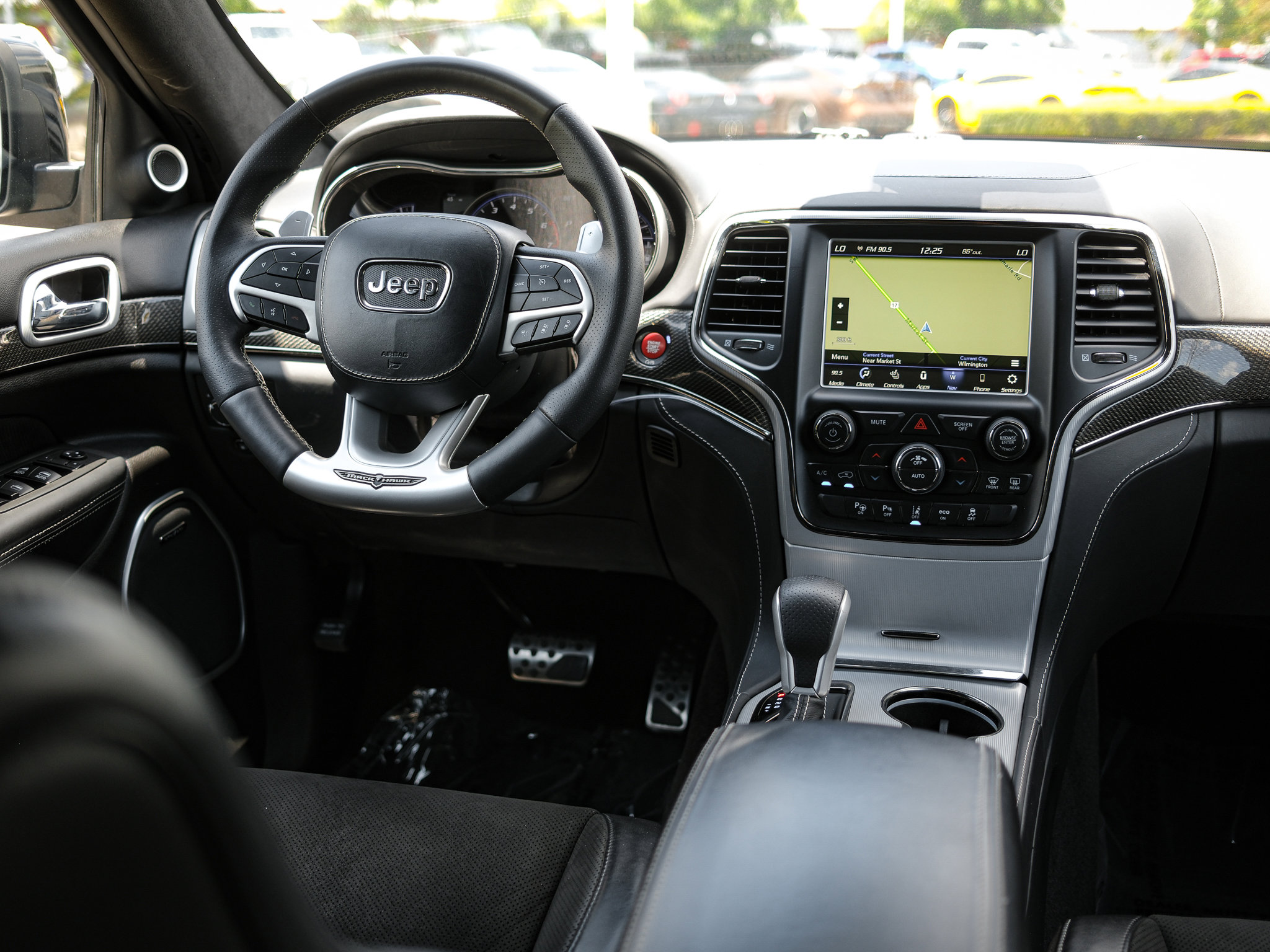 Used 2018 Jeep Grand Cherokee Trackhawk AWD/4WD image 29