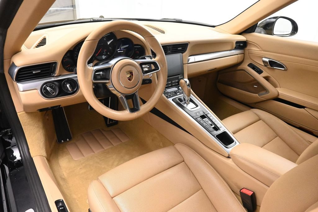 Used 2017 Porsche 911 Carrera RWD image 14