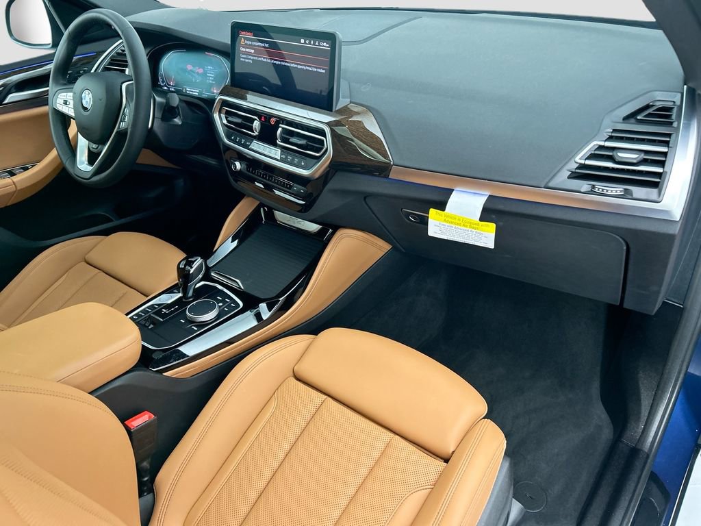 Certified 2024 BMW X4 xDrive30i w/ Premium Package AWD/4WD image 16
