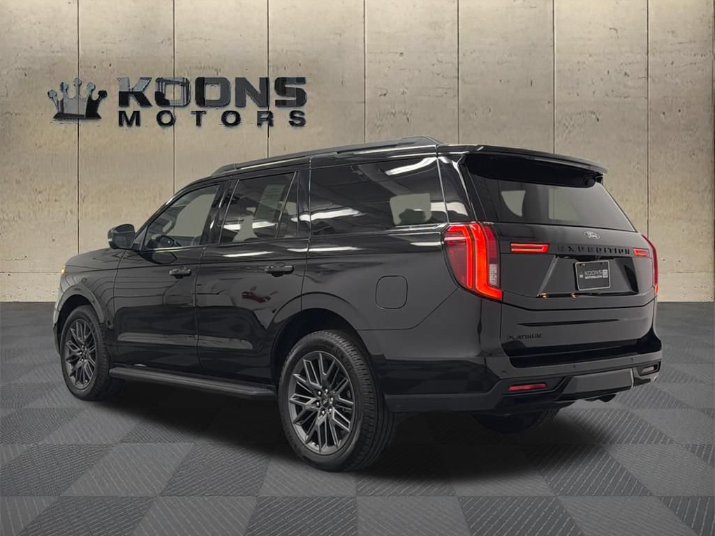 Used 2026 Ford Expedition Platinum w/ Stealth Appearance Package AWD/4WD image 6