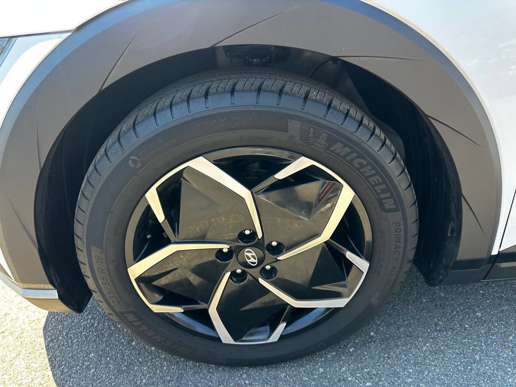 Used 2024 Hyundai Ioniq 5 SE RWD image 9