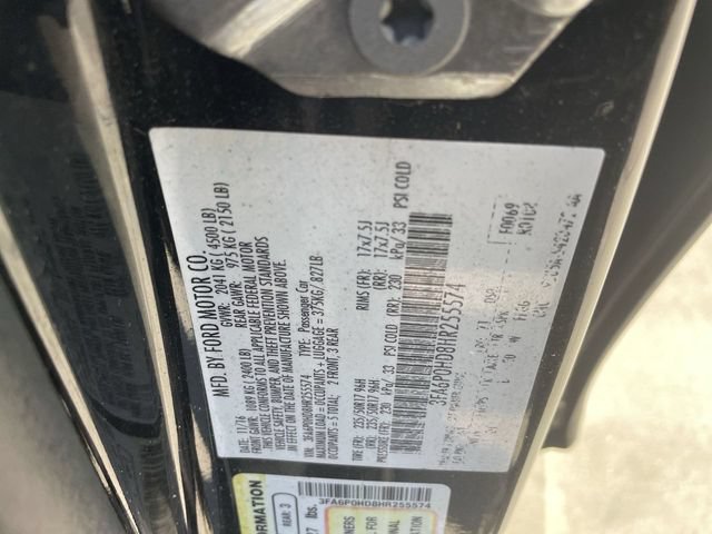 Used 2017 Ford Fusion SE w/ Fusion SE Technology Package FWD image 33