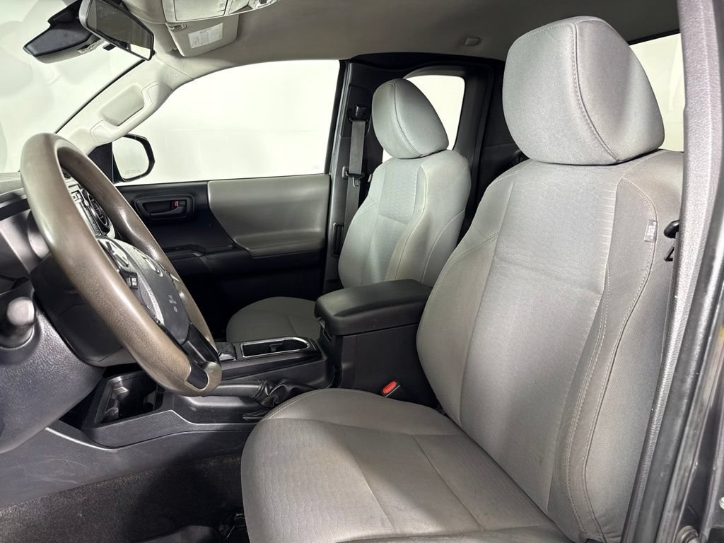 Used 2019 Toyota Tacoma SR AWD/4WD image 13