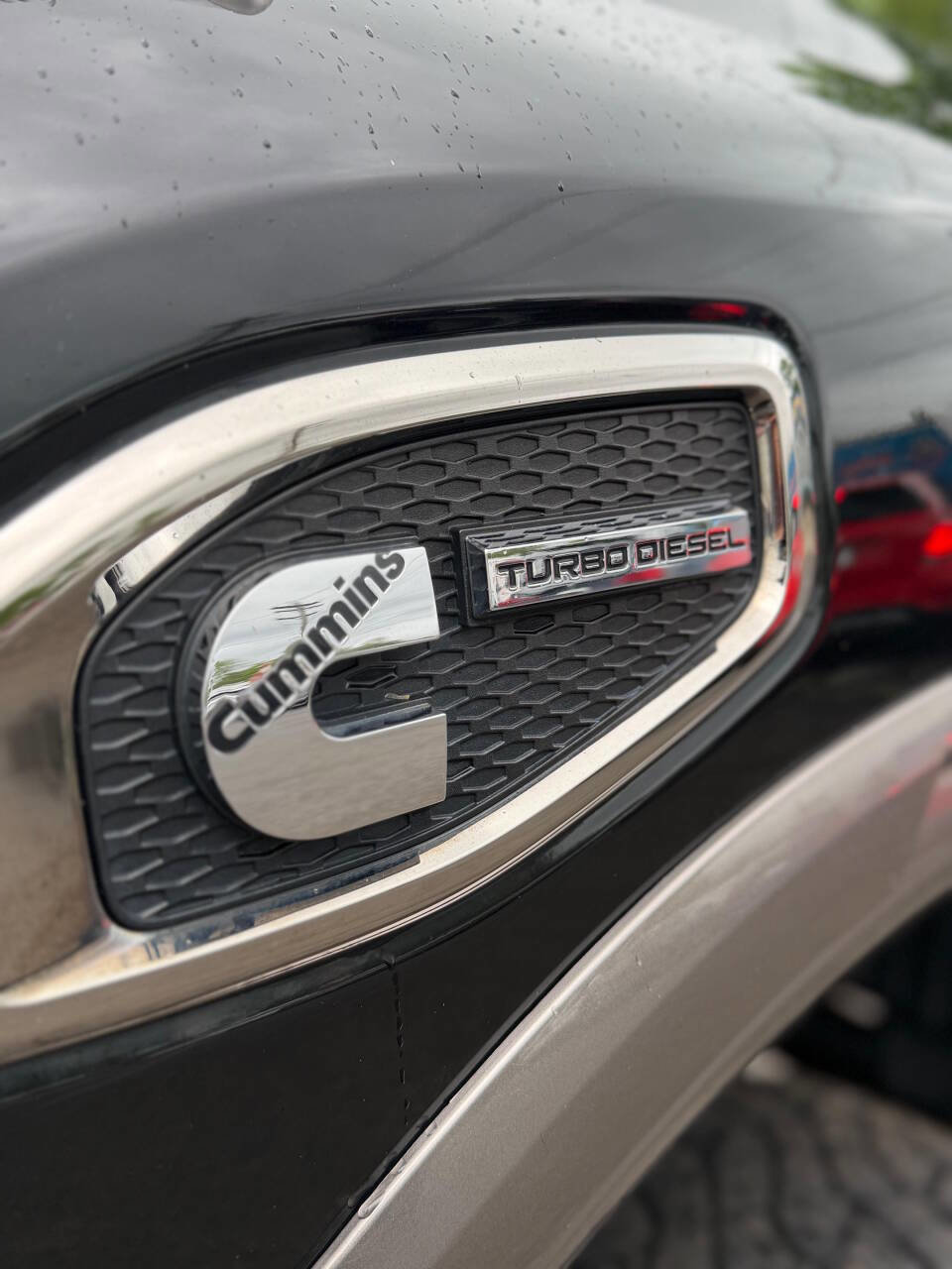 Used 2018 Nissan Titan Platinum Reserve w/ Platinum Utility Package AWD/4WD image 32