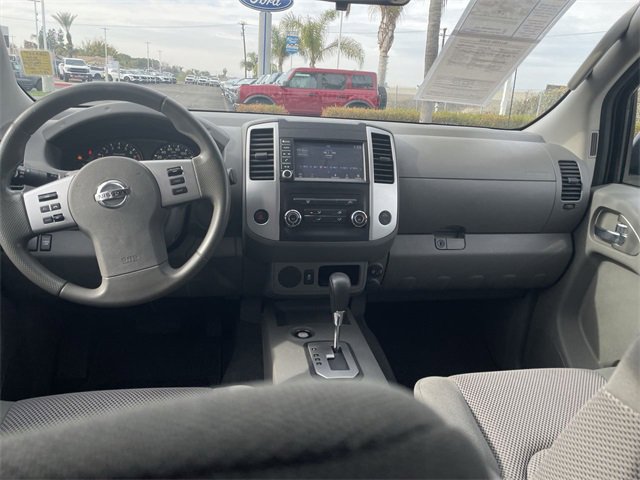 Used 2020 Nissan Frontier SV image 19
