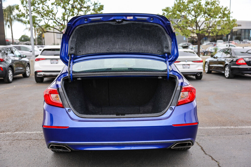 Used 2022 Honda Accord Sport image 24