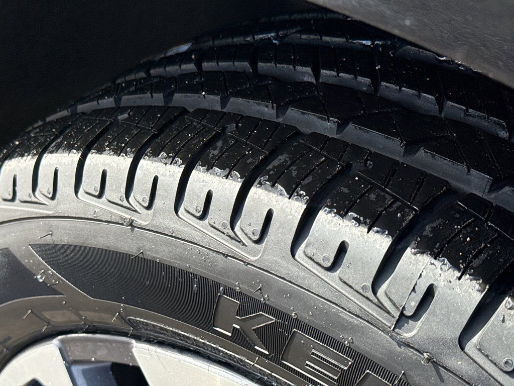 Used 2023 Chevrolet Blazer RS w/ Driver Confidence II Package image 11