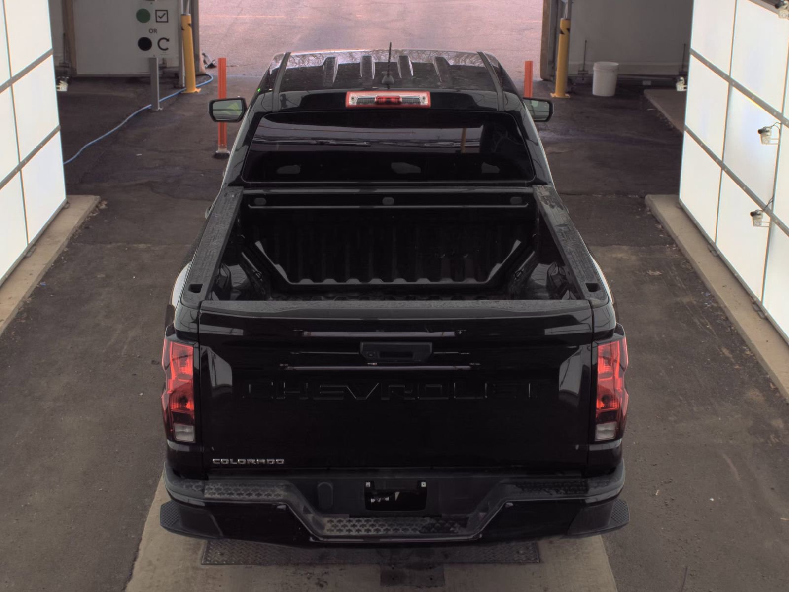 Used 2023 Chevrolet Colorado W/T image 7