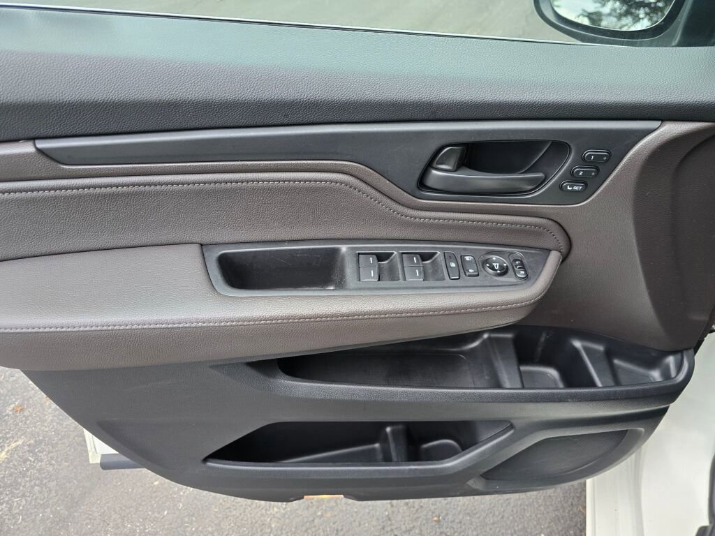 Used 2019 Honda Odyssey Touring image 24