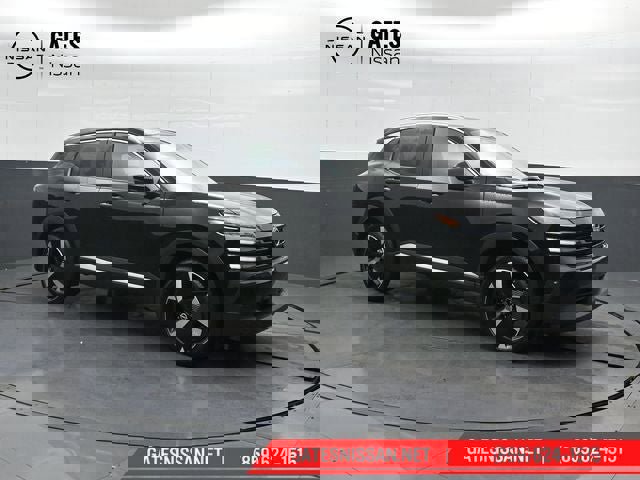 New 2026 Nissan Kicks SR w/ SR Premium Package image 4